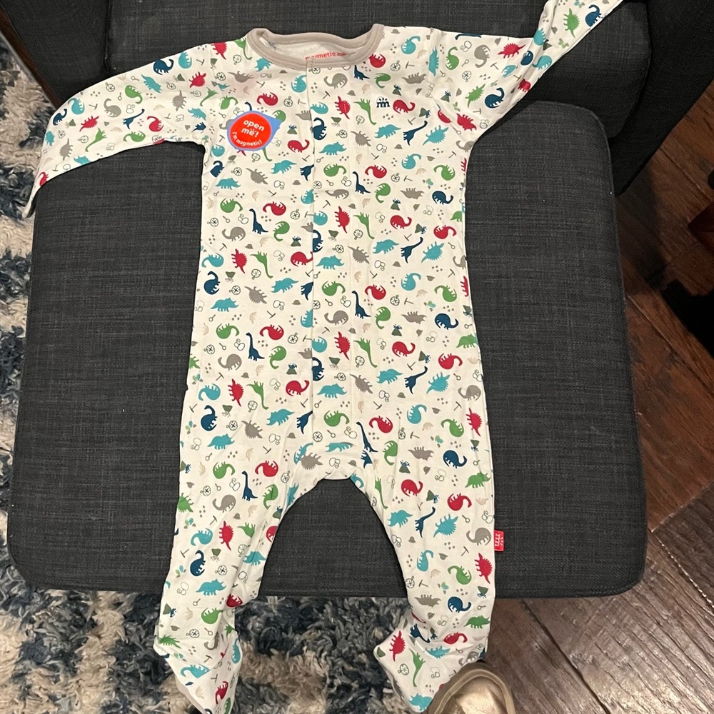 Magnetic me dino expedition organic cotton magnetic parent favorite footie